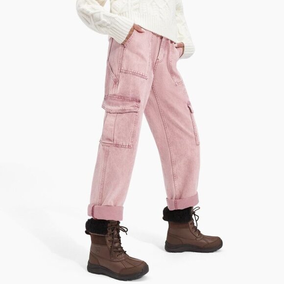 UGG Adirondack III Women's Boot - Picture 2 of 9